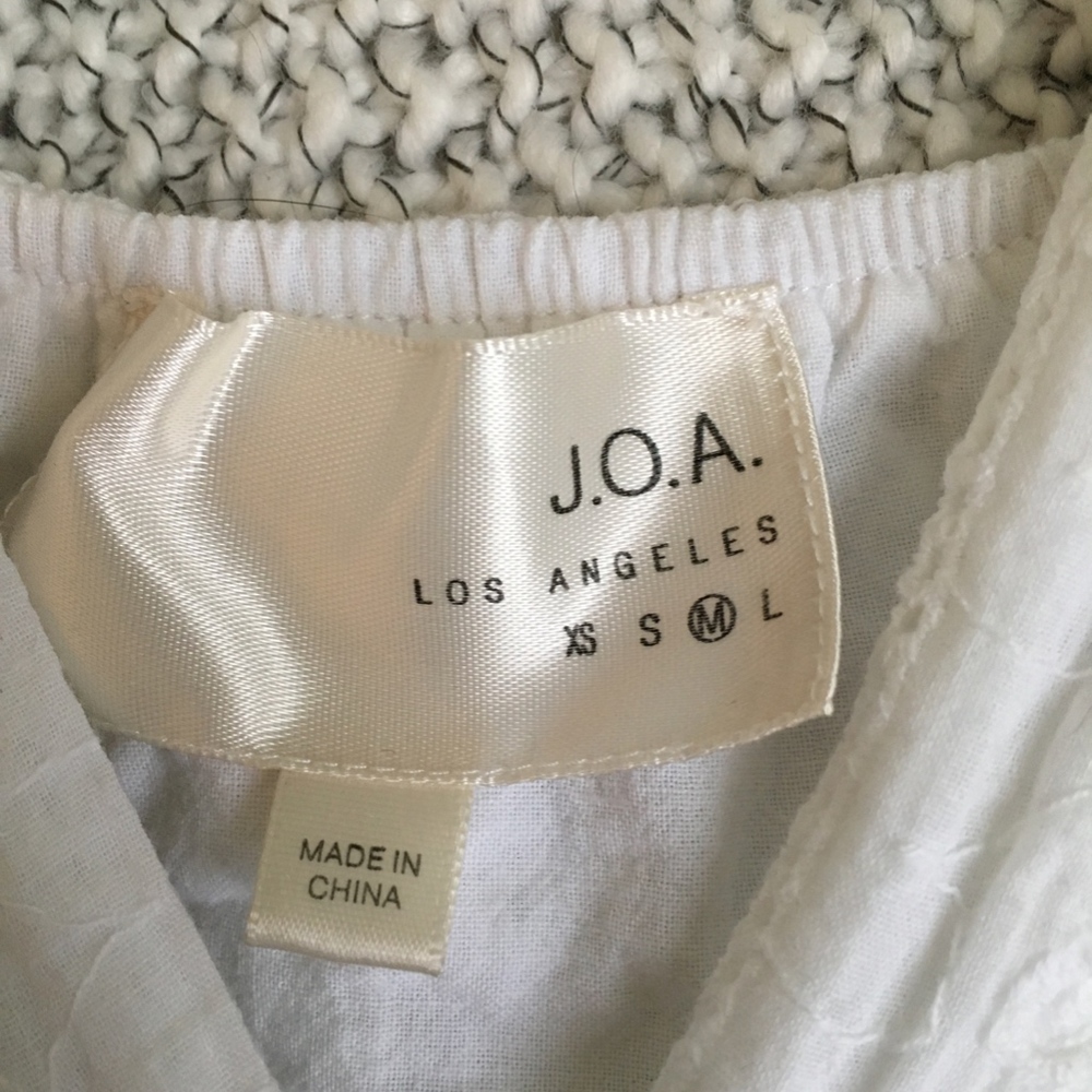 J.O.A. V Neck Eyelet Top - Picture 4 of 4